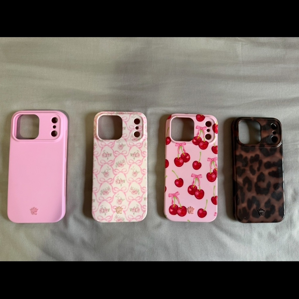 Velvet Caviar iPhone 17 Pro Max Case Bundle